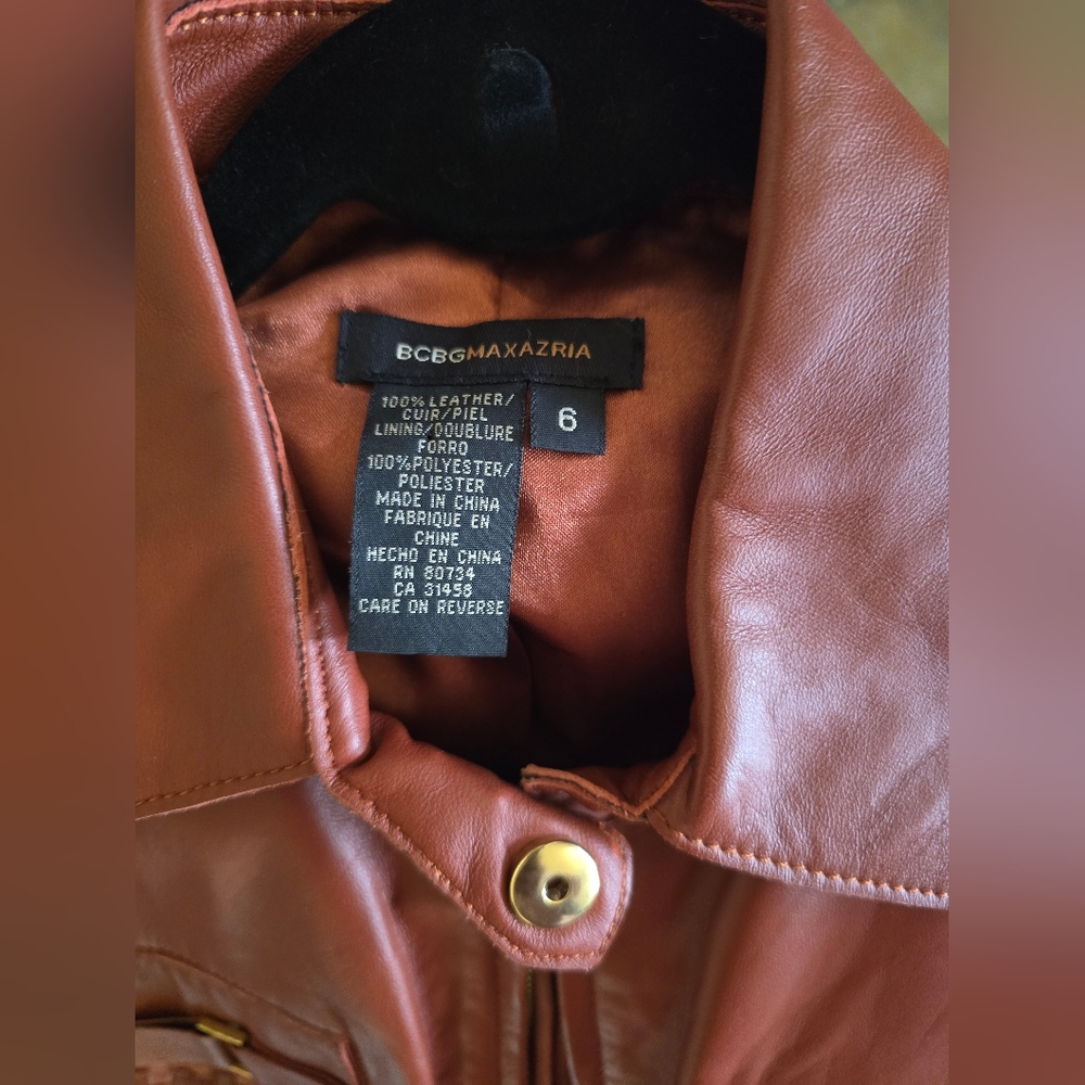 Vintage 90's BCBGMAXAZRIA Tan Leather Jacket - Picture 5 of 10